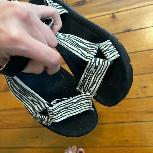 Super cute Camper platform sandals Oruga - Picture 2 of 4